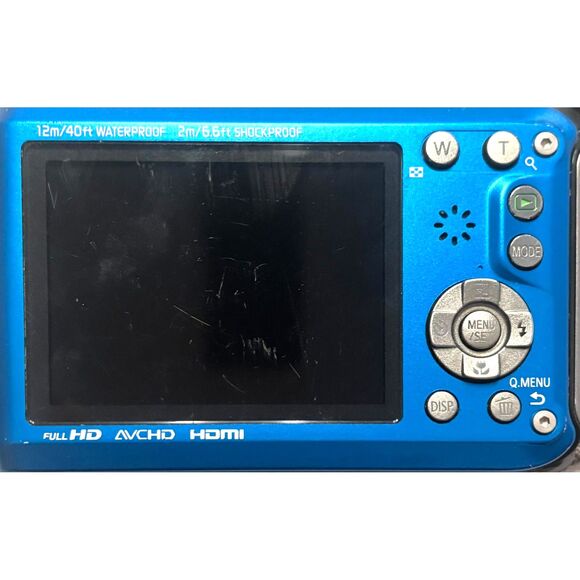 Panasonic Lumix TS4 12.1MP Waterproof Digital Camera w/4.6x Optical Zoom Bundle - Picture 4 of 9